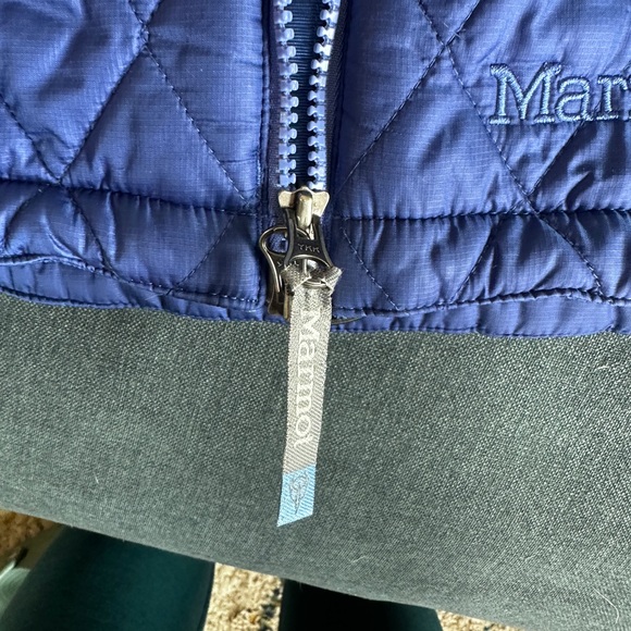 Marmot Quilted Puffer Jacket - Picture 4 of 7